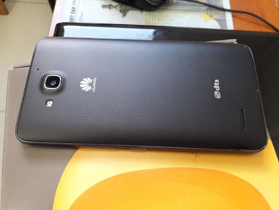 Телефон Huawei Ascend G750 U10