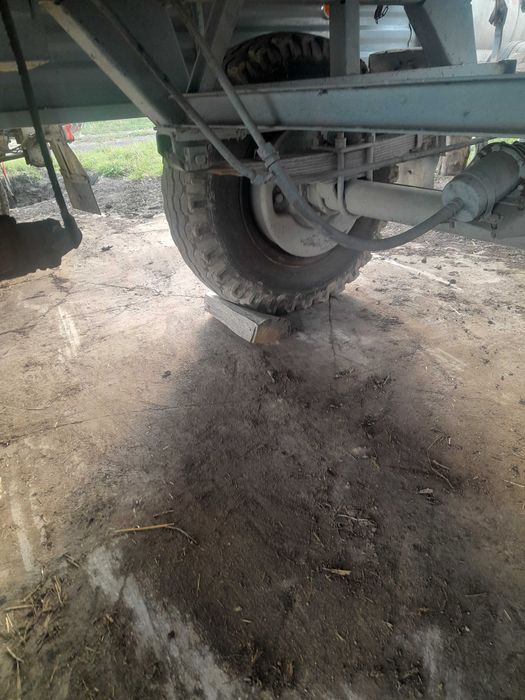 Koła 9.00R20  D 55 HL 8011 HL 6011 D 50 D 633 D 634 D 655