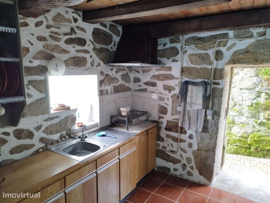 Moradia T1 para venda