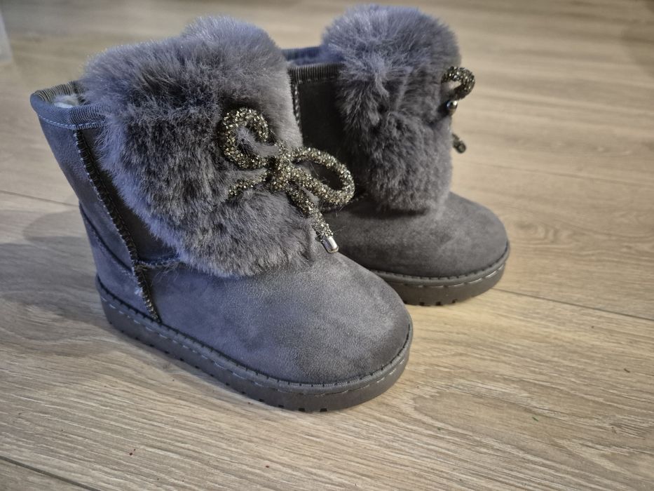 Śniegowce dla dziewczynki nowe 27