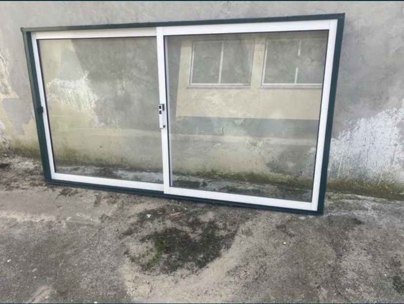 3 janelas alumínio com aro