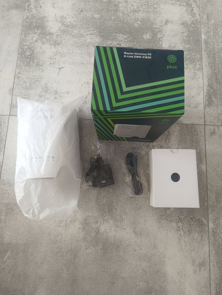 Router D-Link DWR-X1820 5G WiFi 6 AX1800 - biały