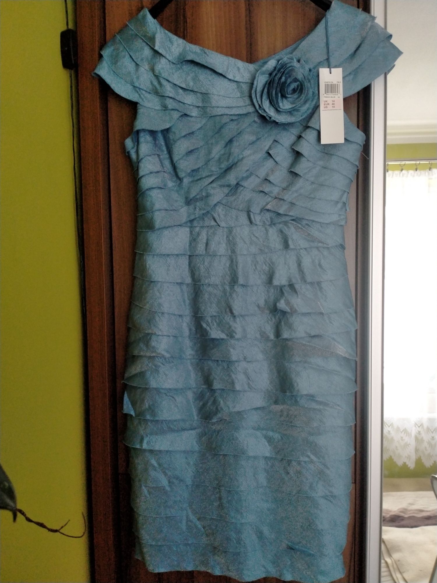 Sukienka koktajlowa