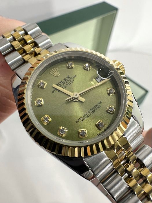 Годинник Ролекс Дайджест жіночі