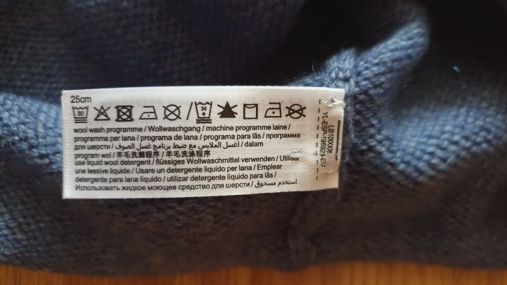 Шапка чоловіча Esprit нова
