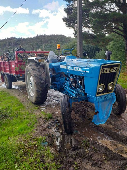 Trator Ford 2600