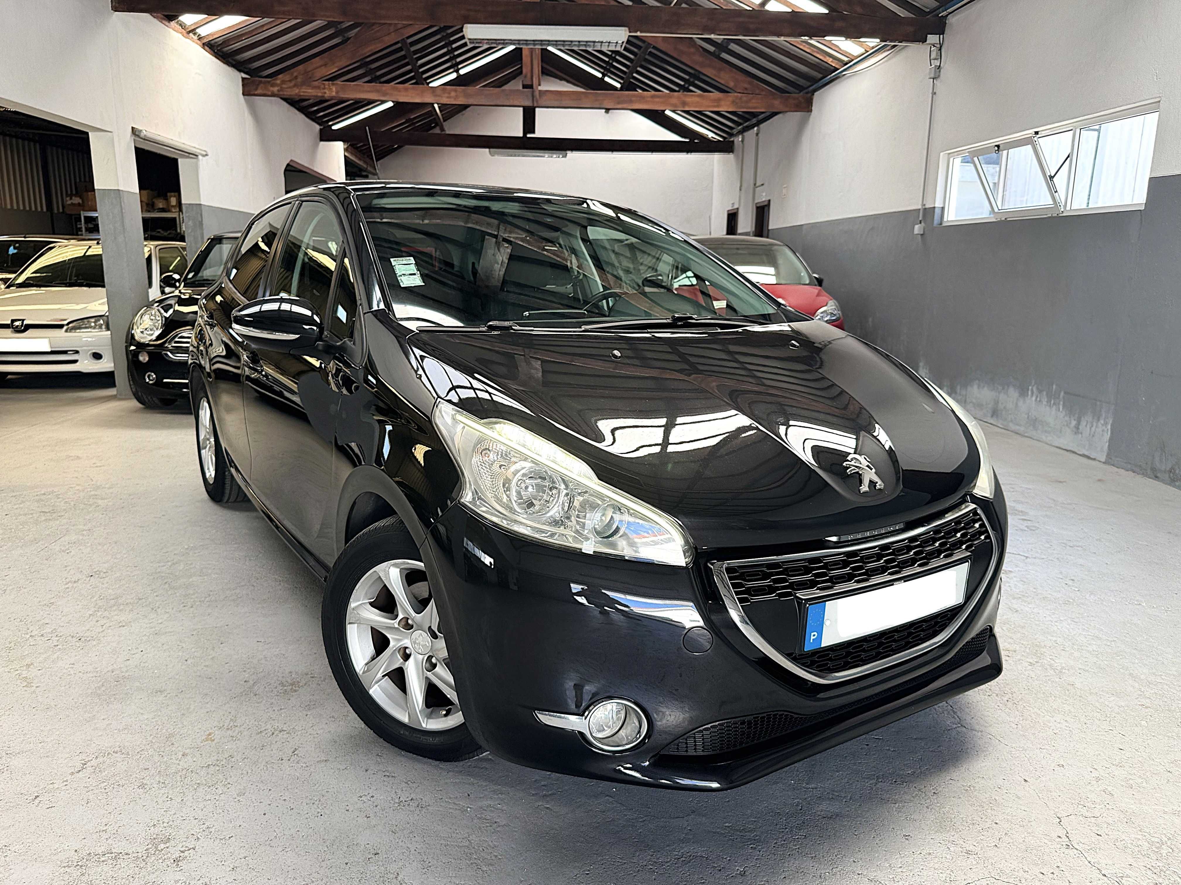 Peugeot 208 1.4 VTI Allure Nacional