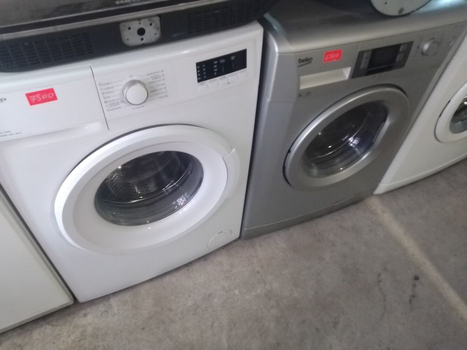 Продам пральну машину