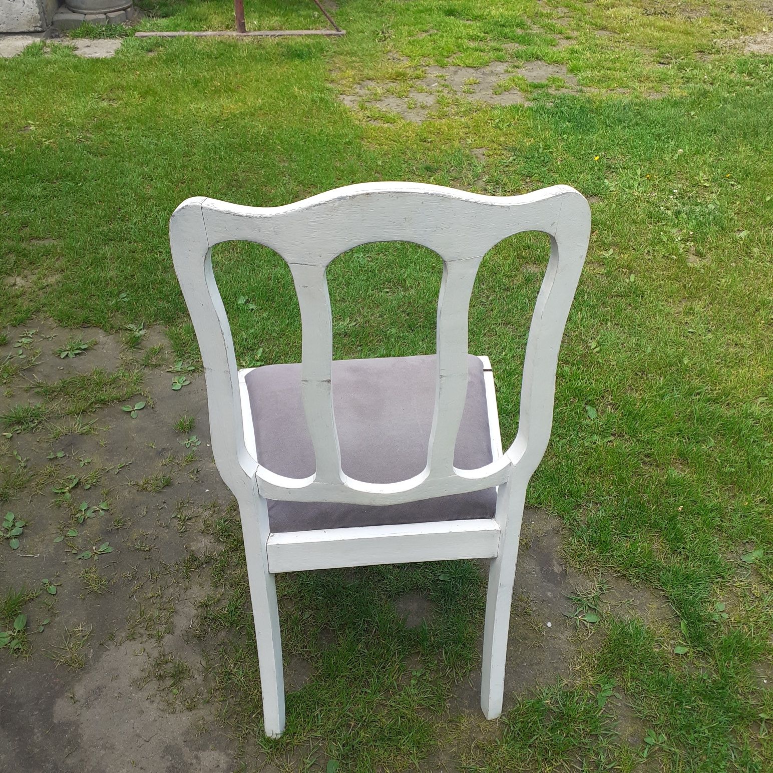 Stare Krzesło Białe