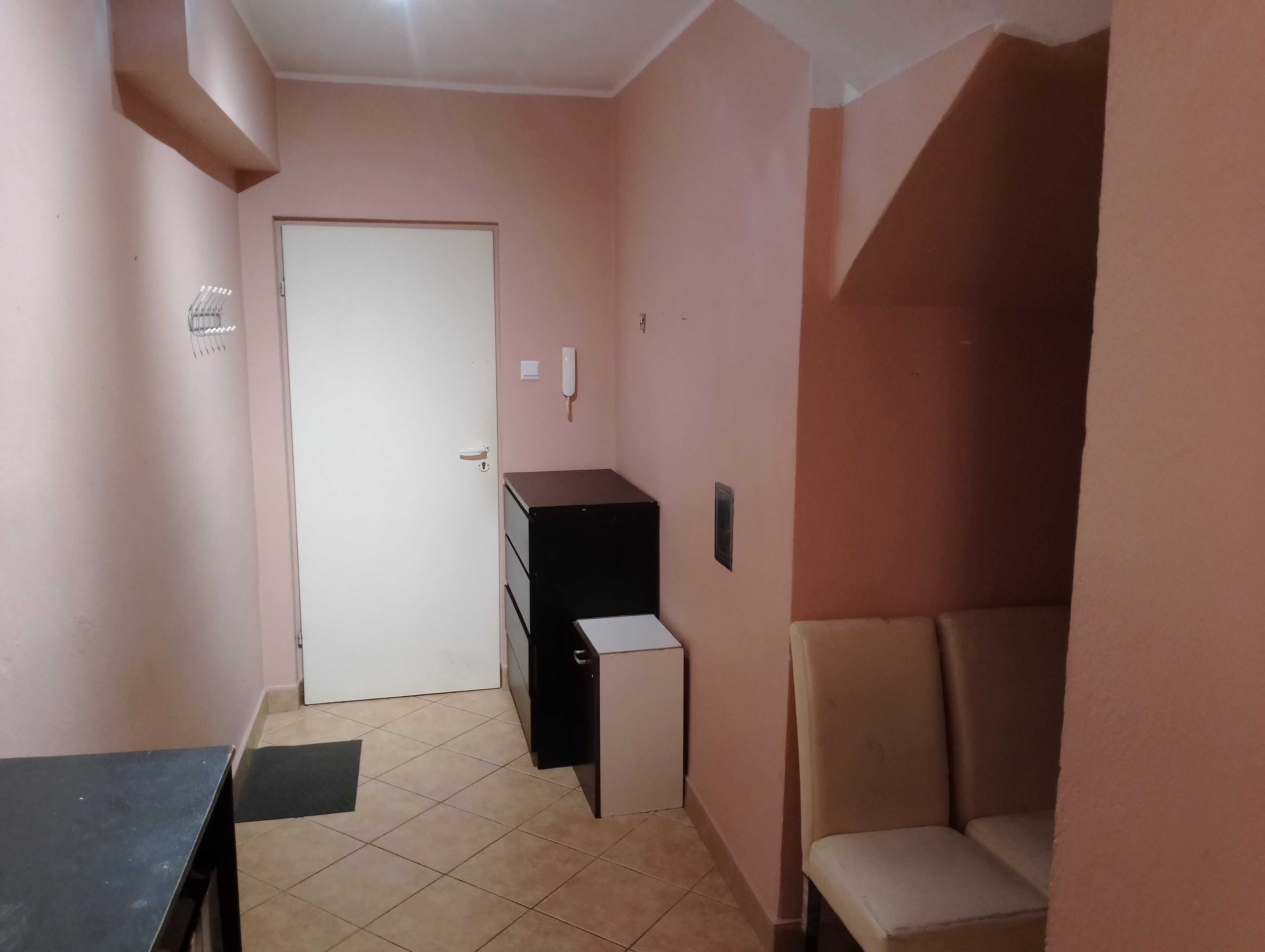 Kraków kawalerka 27 m. ul. Konarskiego 1600 PLN