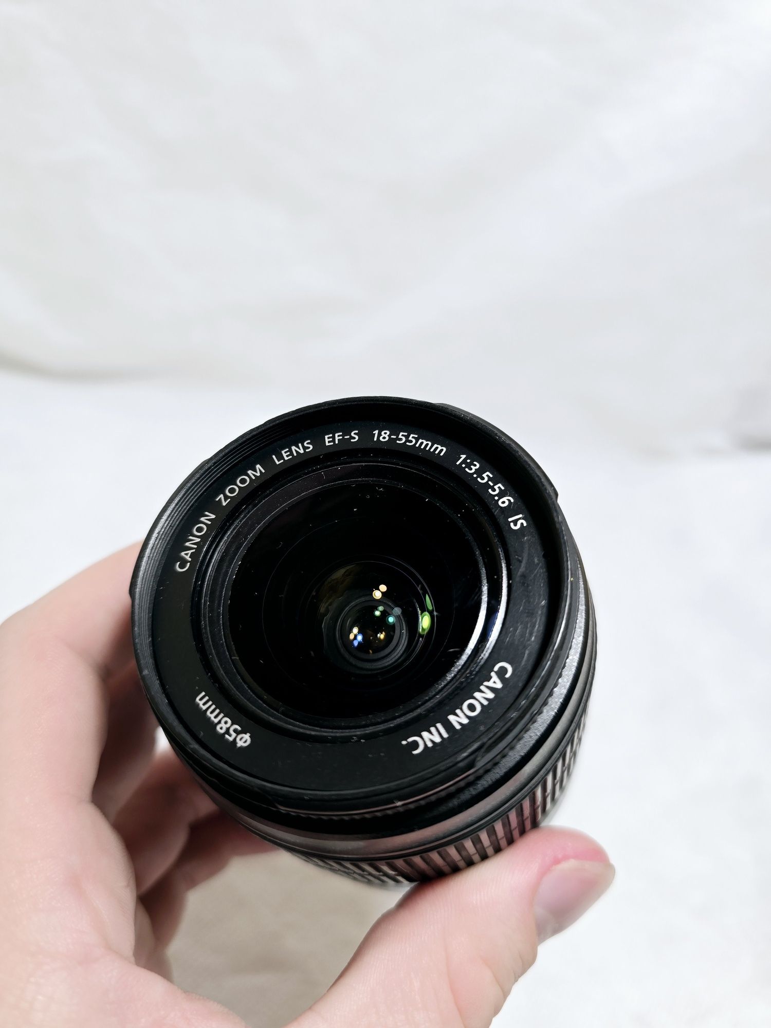 Об'єктив Canon Lens EF-S 18-55mm /f3.5-5.6 IS