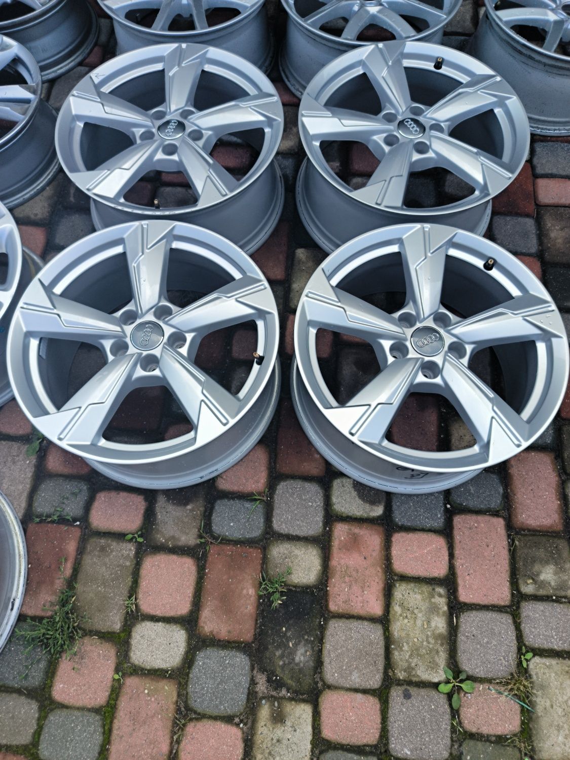 Felgi aluminiowe 18 Audi A6 A4 A3 A5 A8 A7 - 5x112