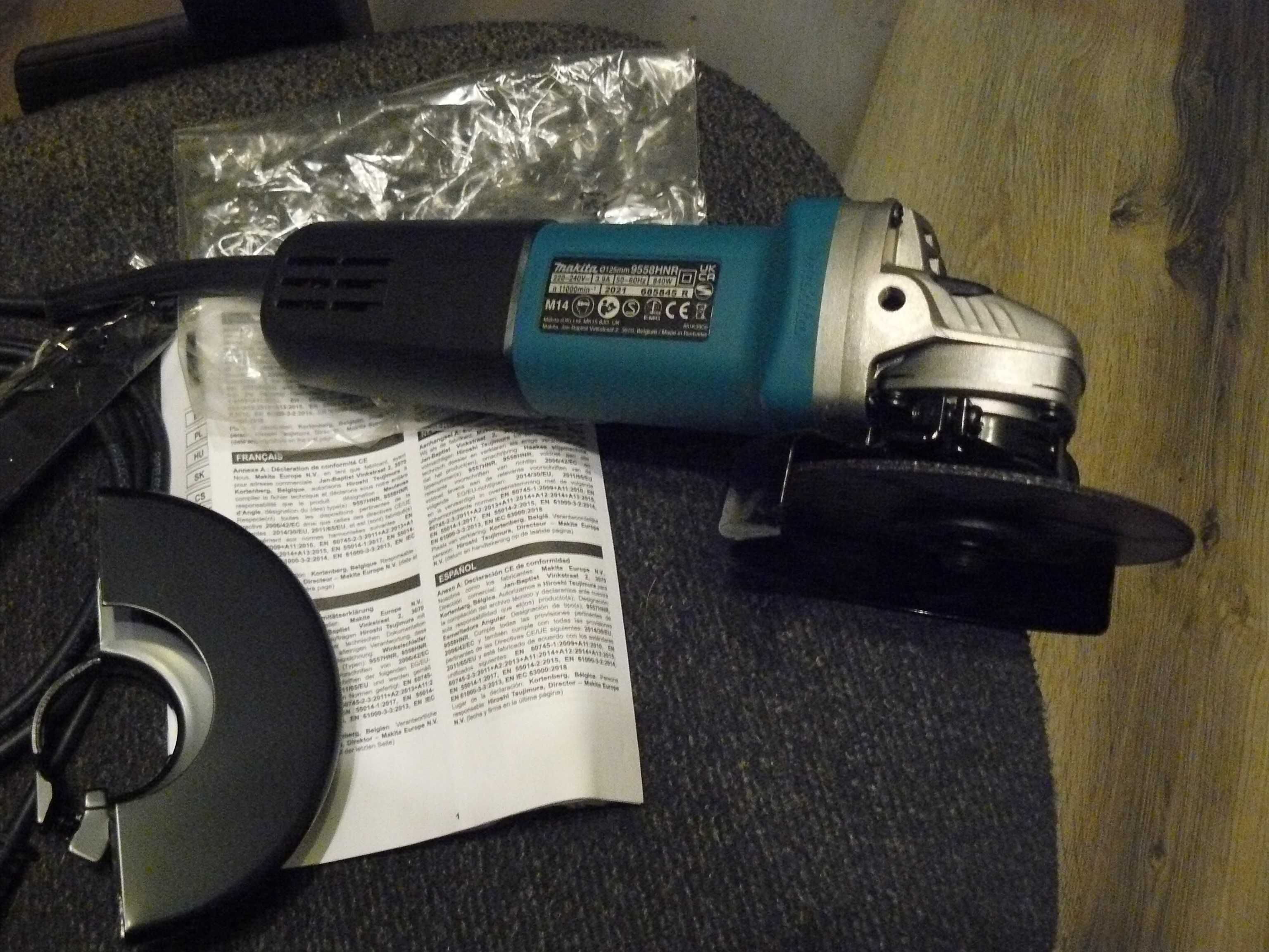 Szlifierka kontówka Makita kompletna 125 cm 840 watów pyłoszczelna