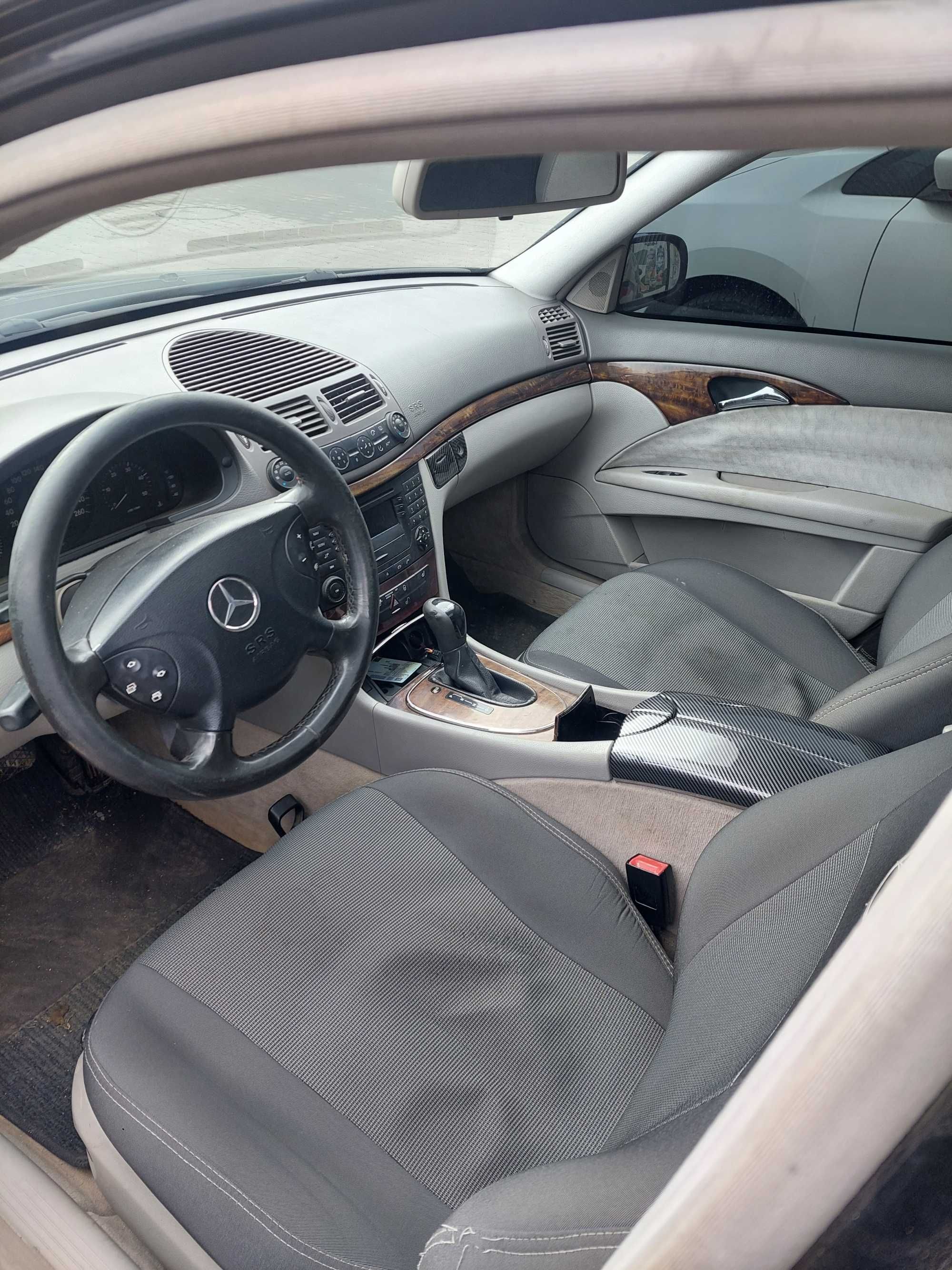 Оренда Мерседес w211 2.2 cdi