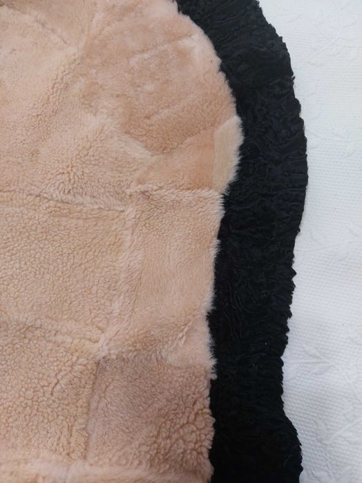 Коврик-плед из натурального меха ручной работы