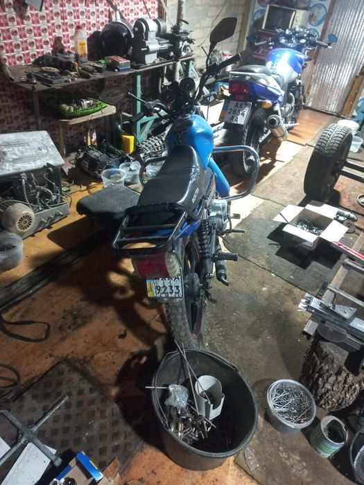 Продам мотоцикл Зоншин и Альфа