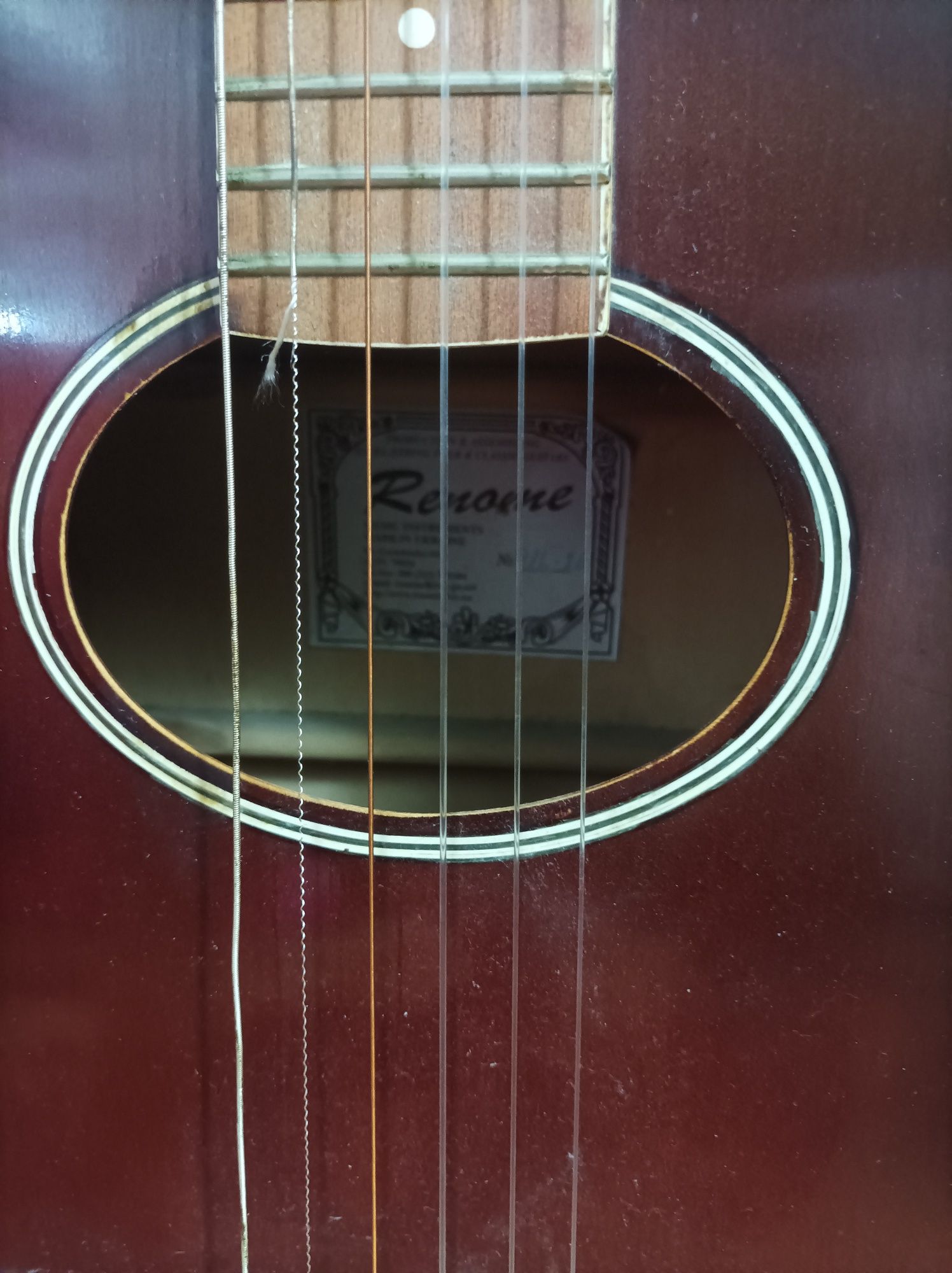Продам Гитару (Remone)