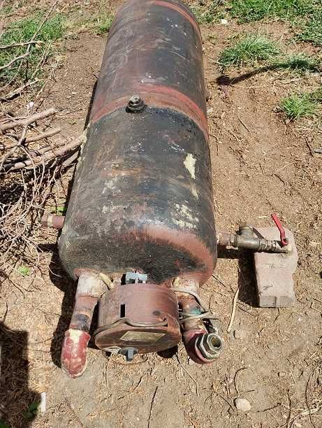 Boiler na ciepłą wodę ze zbiornika ciśnieniowego ok 100L