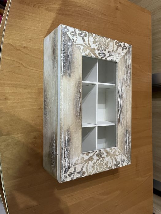 Скринька для прикрас