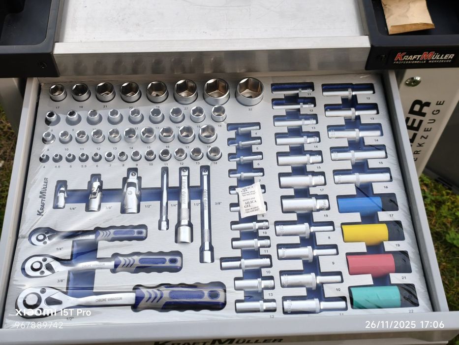 Carrinho de ferramentas Kraft Muller 8 gavetas 8 cheias