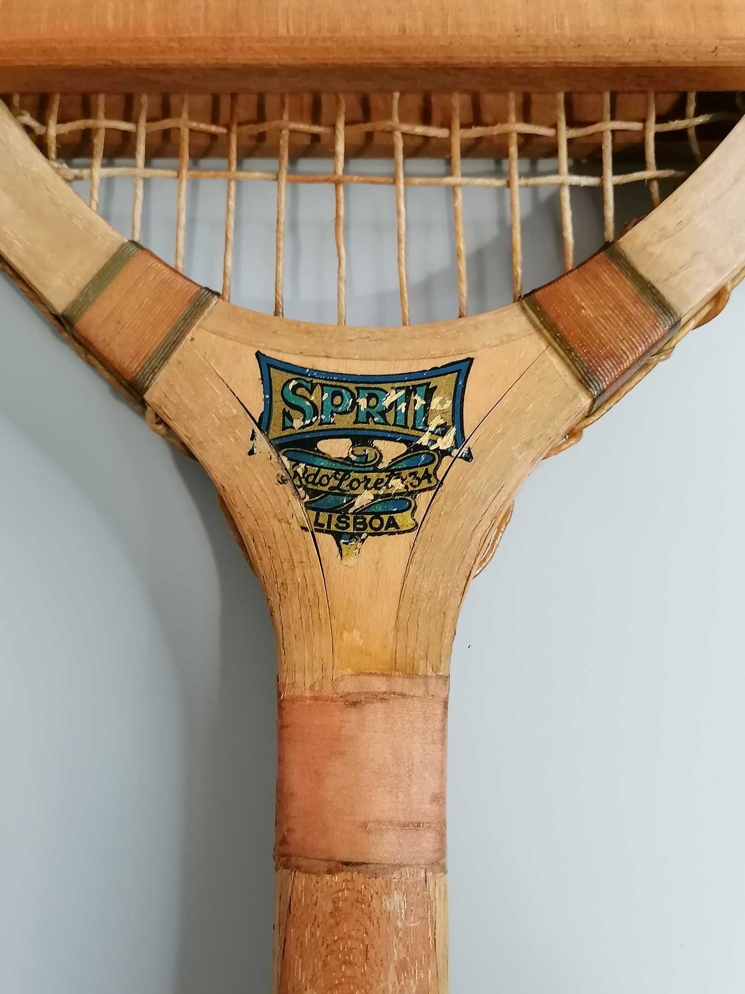 Raquete de Ténis Vintage – Restaurada e bem conservada!