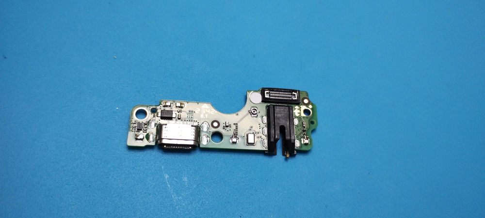 Złącze Ładowania Infinix Hot 30i X669D –Oryginalna, z Demontażu