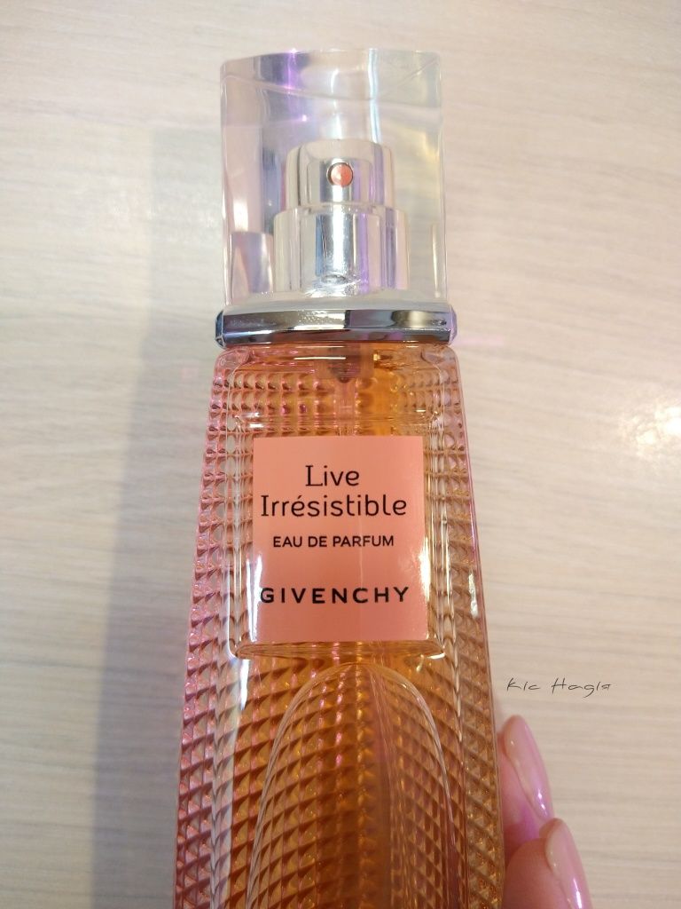 Live Irrésistible Givenchy, 65/75 ml - оригінал