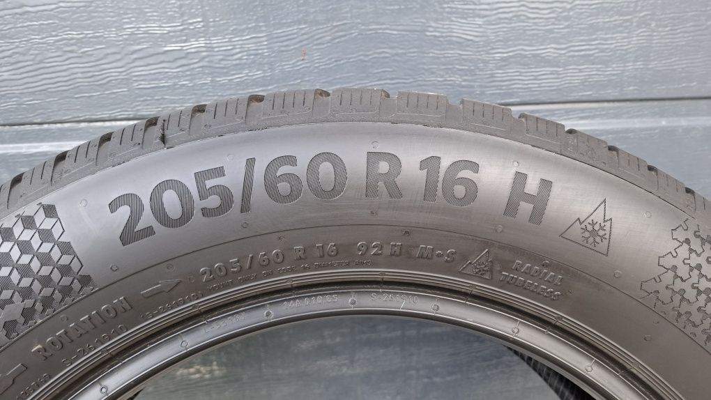Continental 205/60 R16 WinterContact 7.5 mm 2022