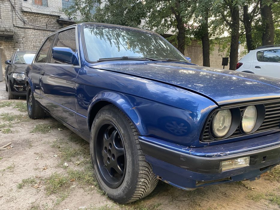 Продам E30 M52B20
