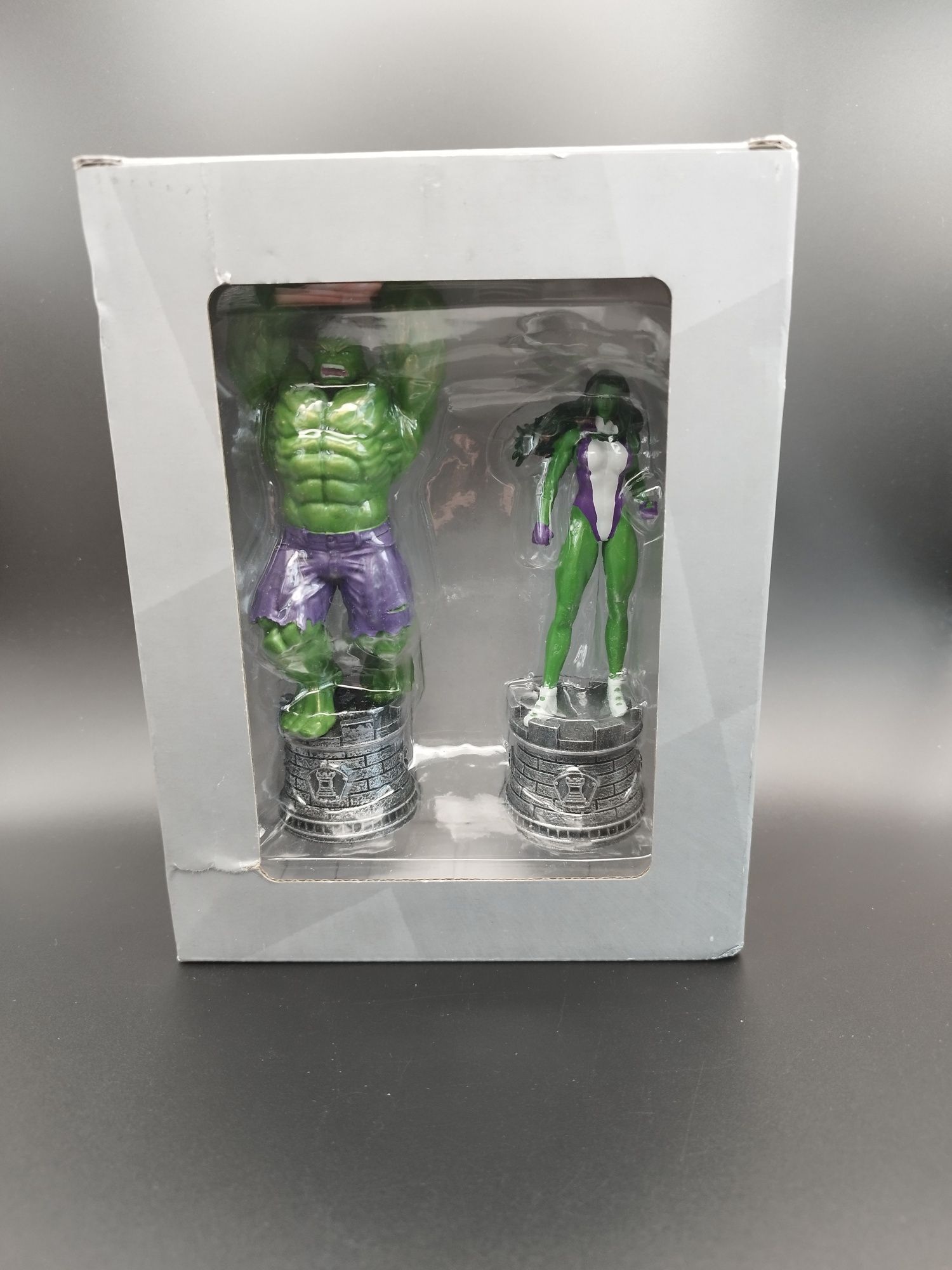 Zestaw Figurek Marvel szachowe Hulk i She Hulk ok 13 cm

piotr.trepko
