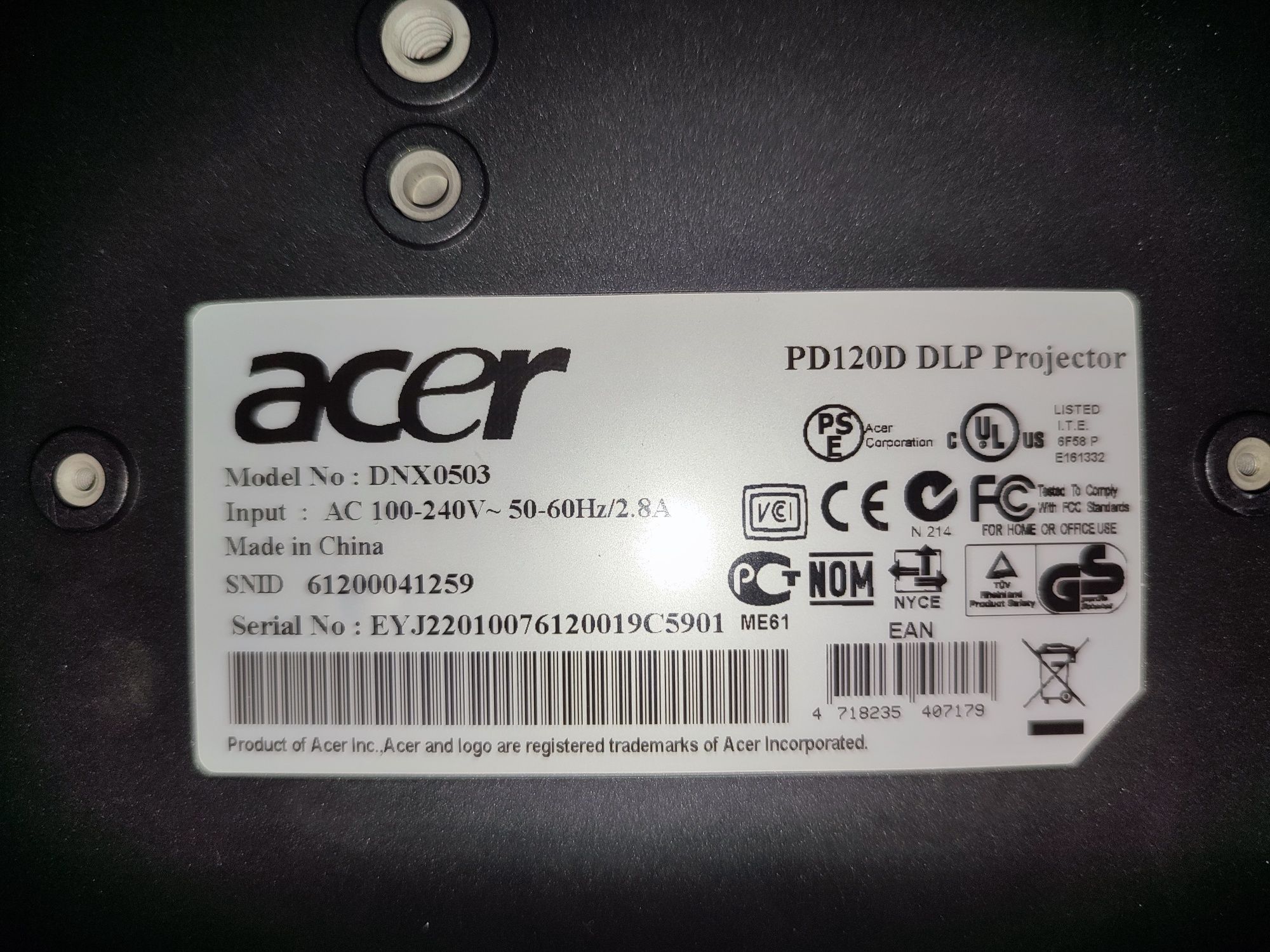 Projektor Acer DNX0503