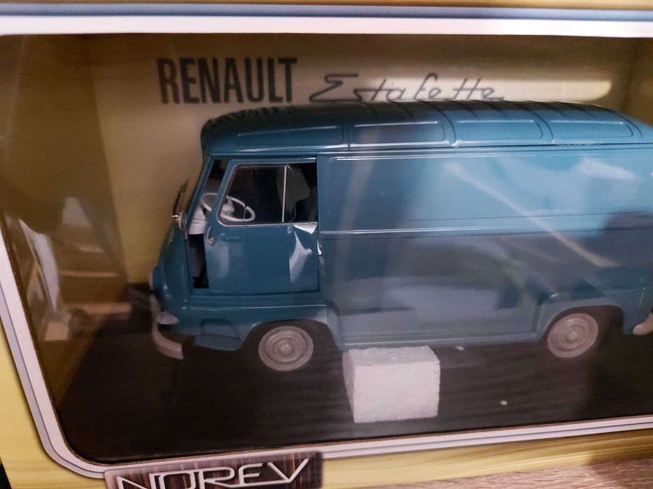 Renault 1:18 (Novos)