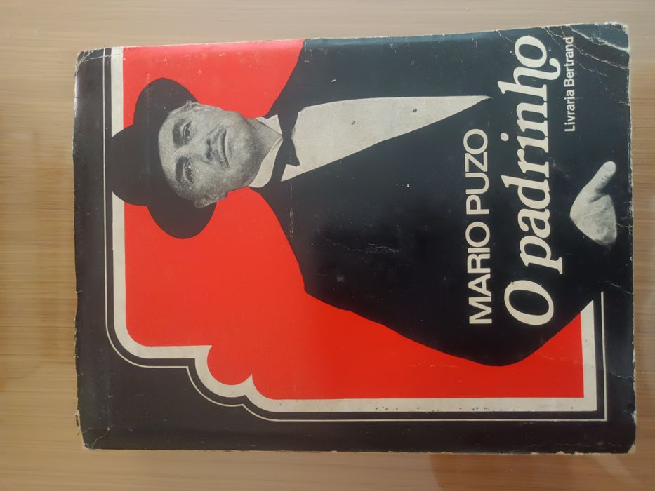 Vendo o livro O Padrinho