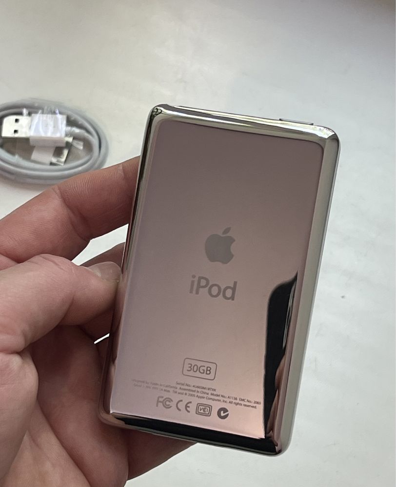 iPod Classic Video 5 30gb як новий