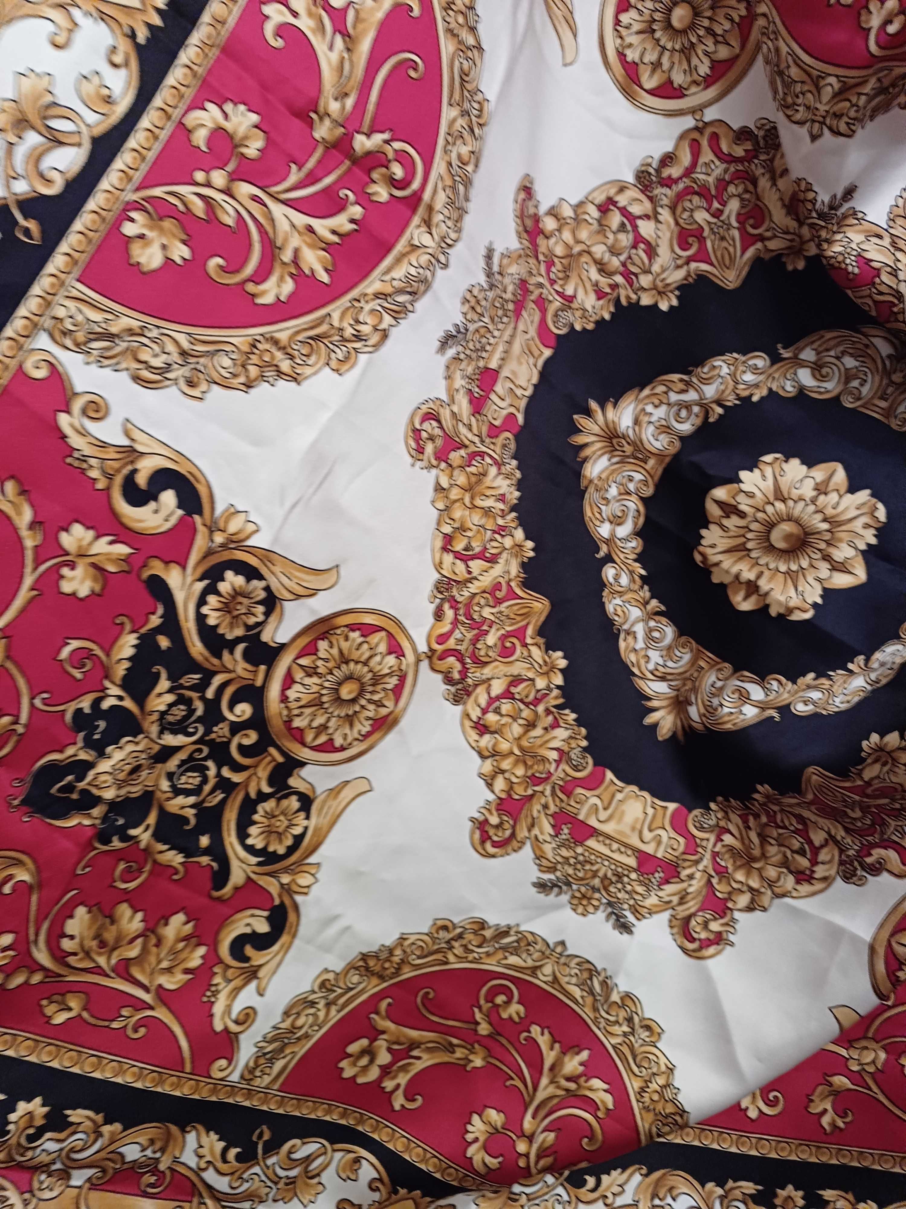 Apaszka z barokowym wzorem, second-hand