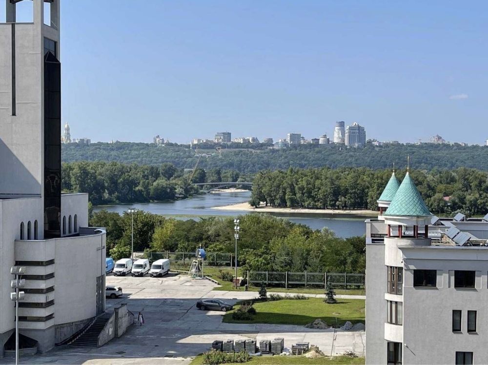 вул. Микільсько -Слобідська -4Г відова квартира на Дніпро .
