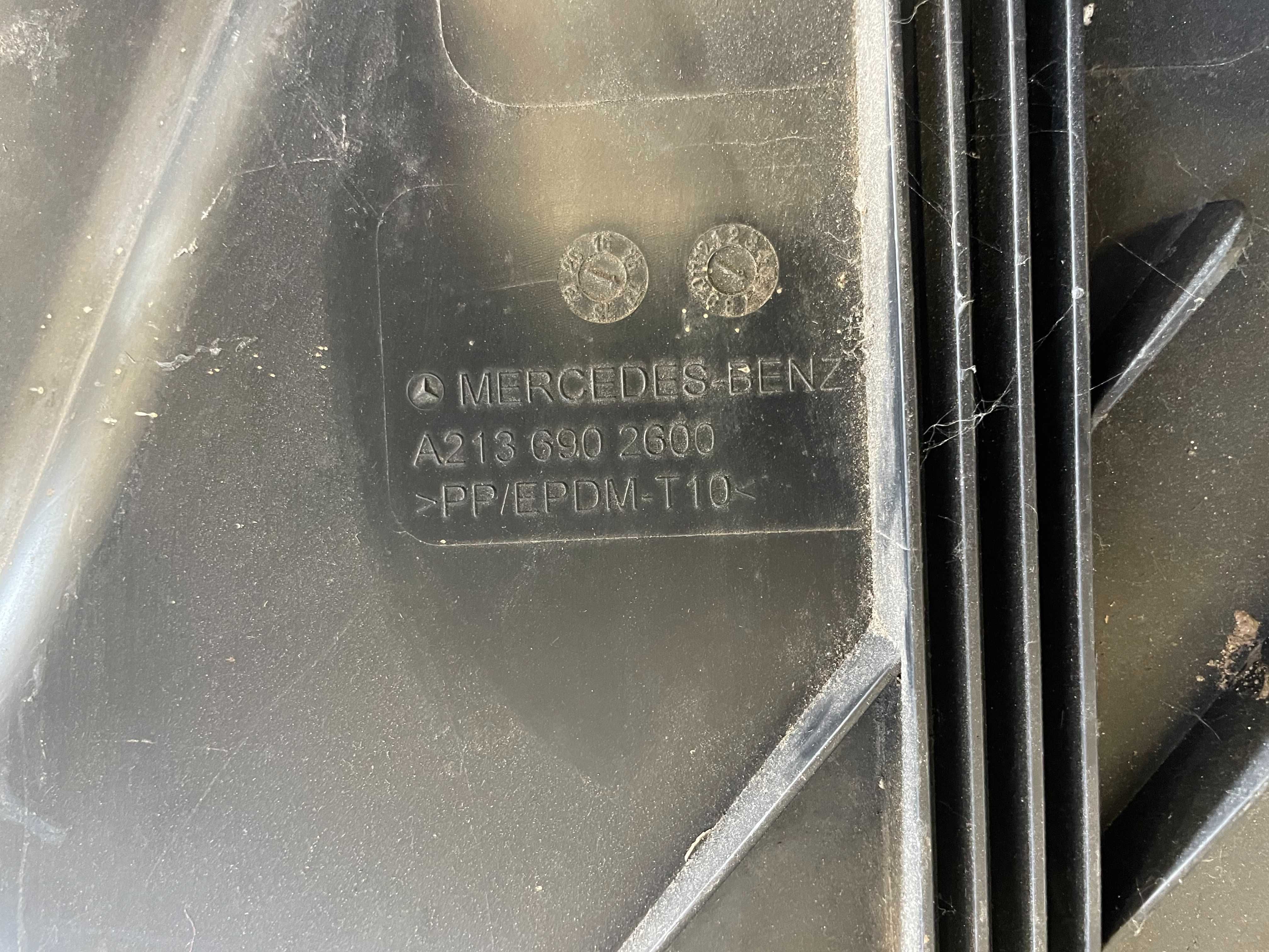 Osłona płyta podwozia Mercedes W213 A213