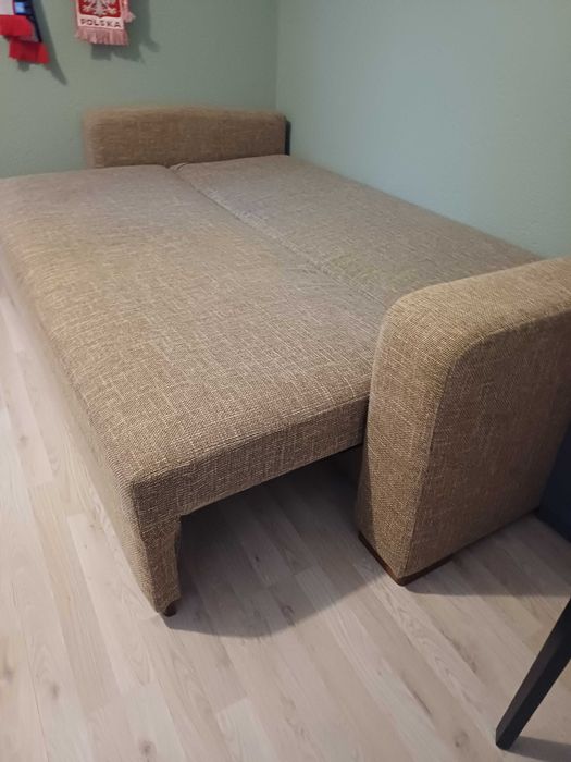 kanapa rozkładana z funkcją spania