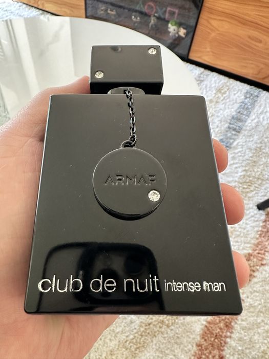 Vendo ou Troco. Club de Nuit intense man