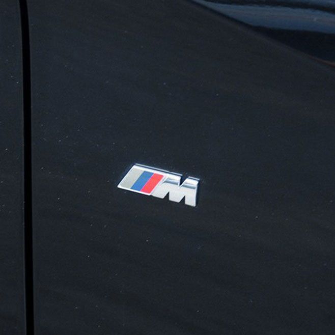 Símbolo Bmw Pack M Lateral e Traseiro- Interiores e Tampas Valvulas