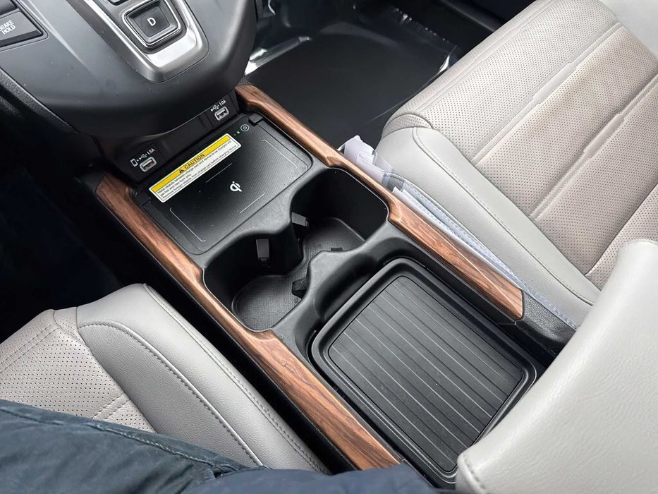 Honda CR-V Hybrid Touring      2022