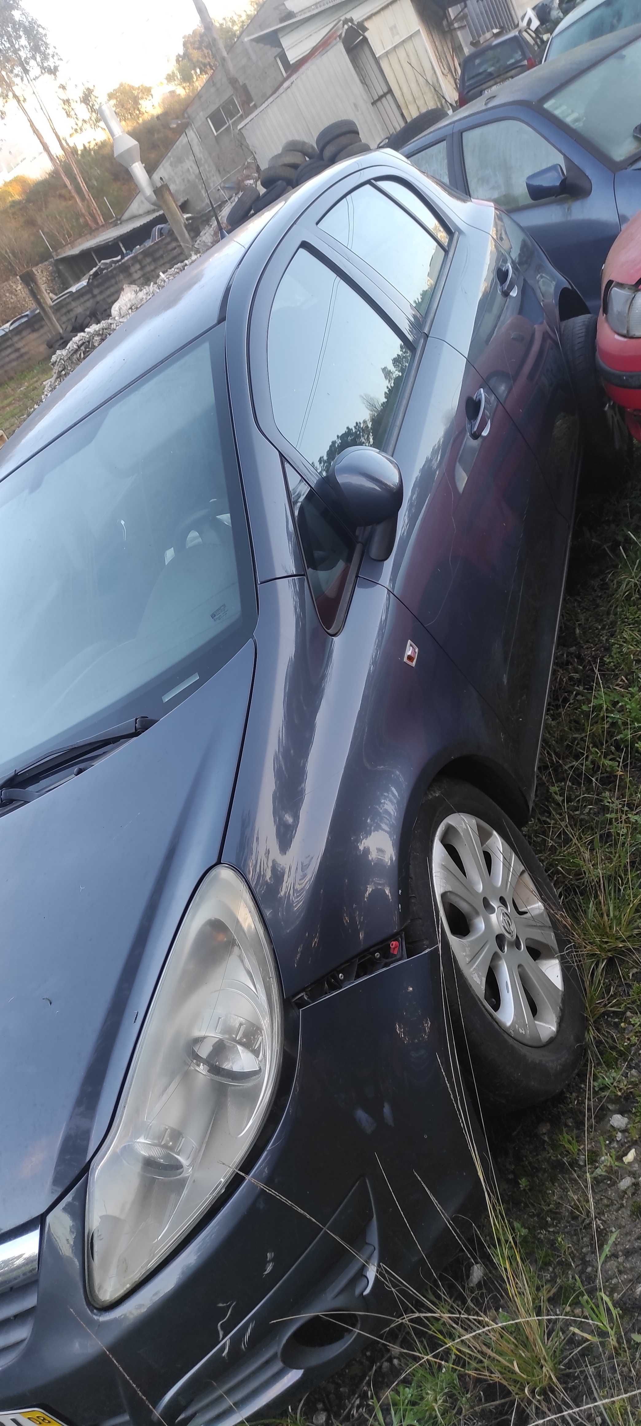 Opel corsa 1.3 vendo peças ou completo