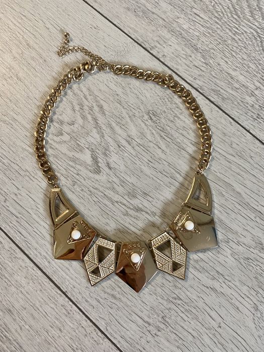 Naszyjnik trójkąty