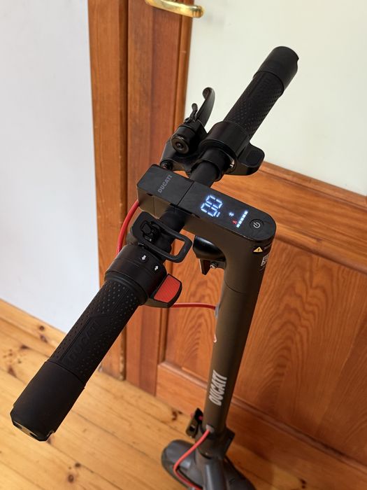 Hulajnoga wlektryczna Ducati Pro 1 EVD