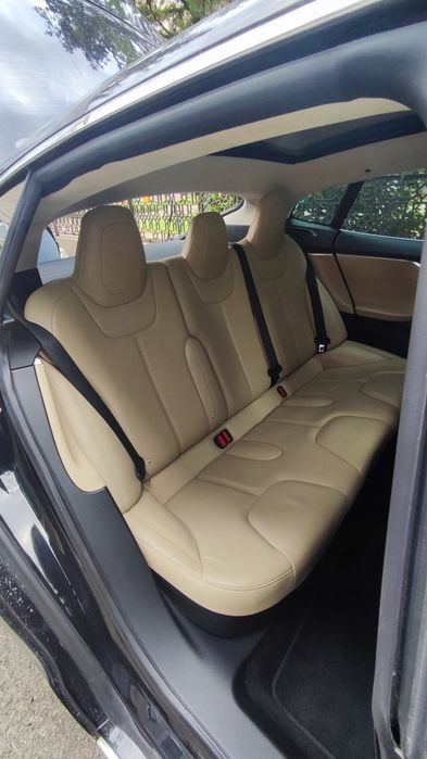 Tesla Model S 75 2017