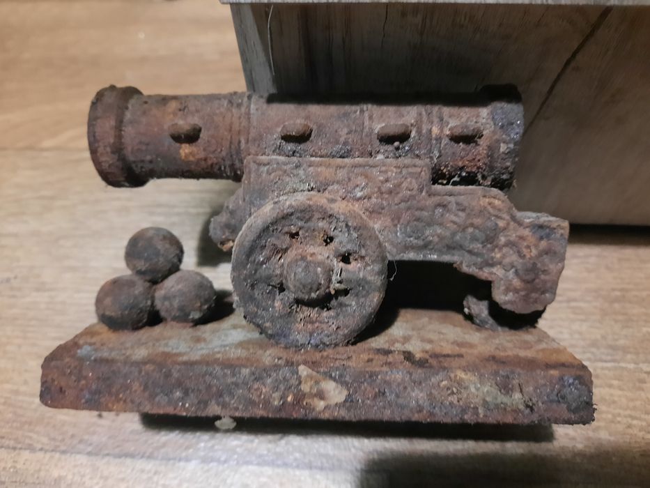 Статуэтка царь пушка