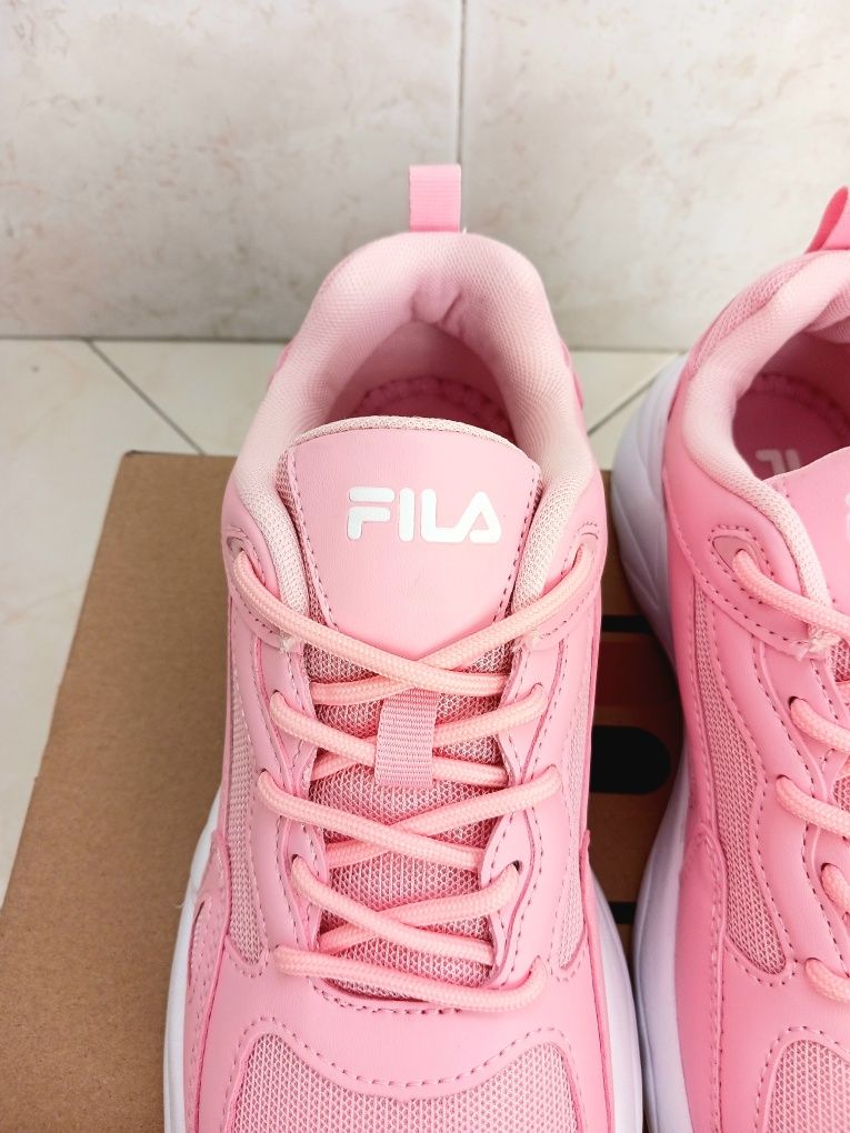 Sapatilhas Fila Novas