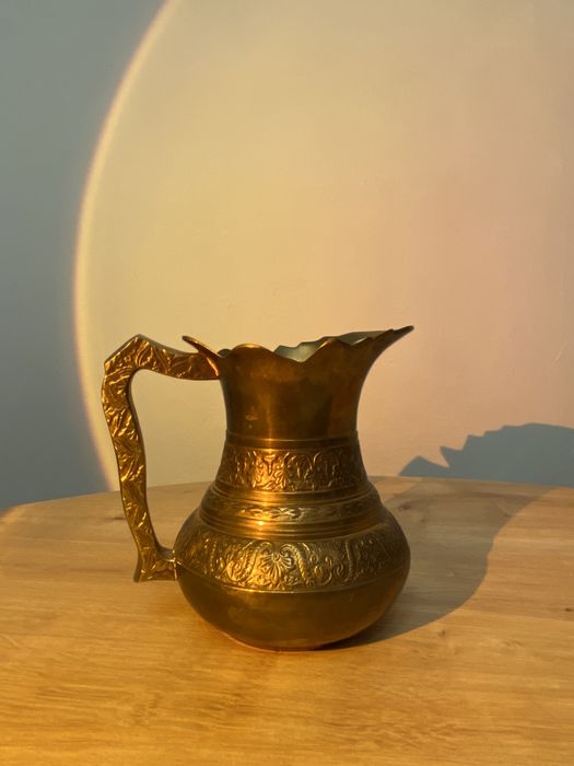 Mosiężdzny dzban