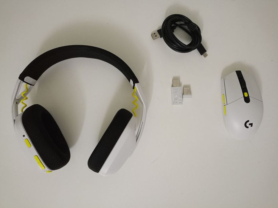 Навушники Logitech G435 Миша Logitech G305
