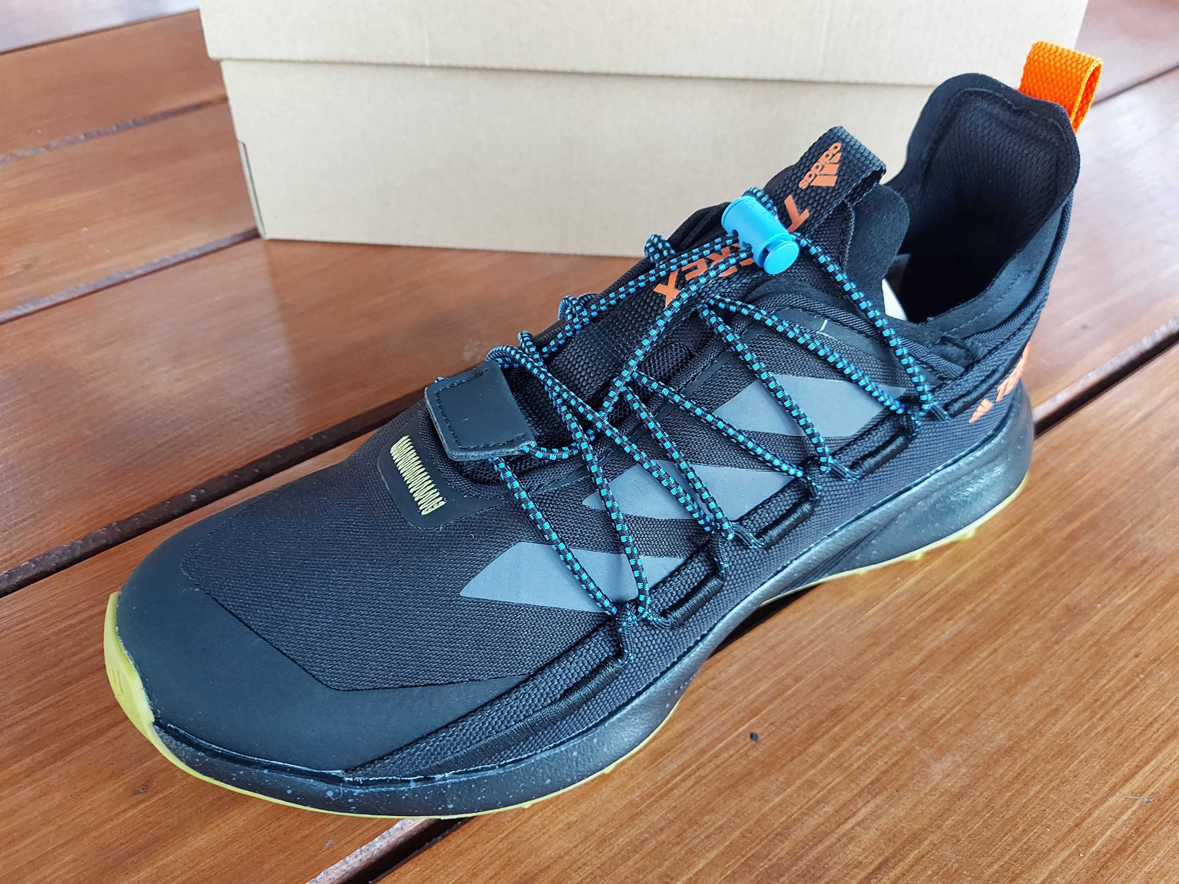Adidas buty trekkingowe Terrex Voyager r. 44 2/3 | GX8676